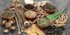 علاج تساقط الشعر للنساء بالأعشاب